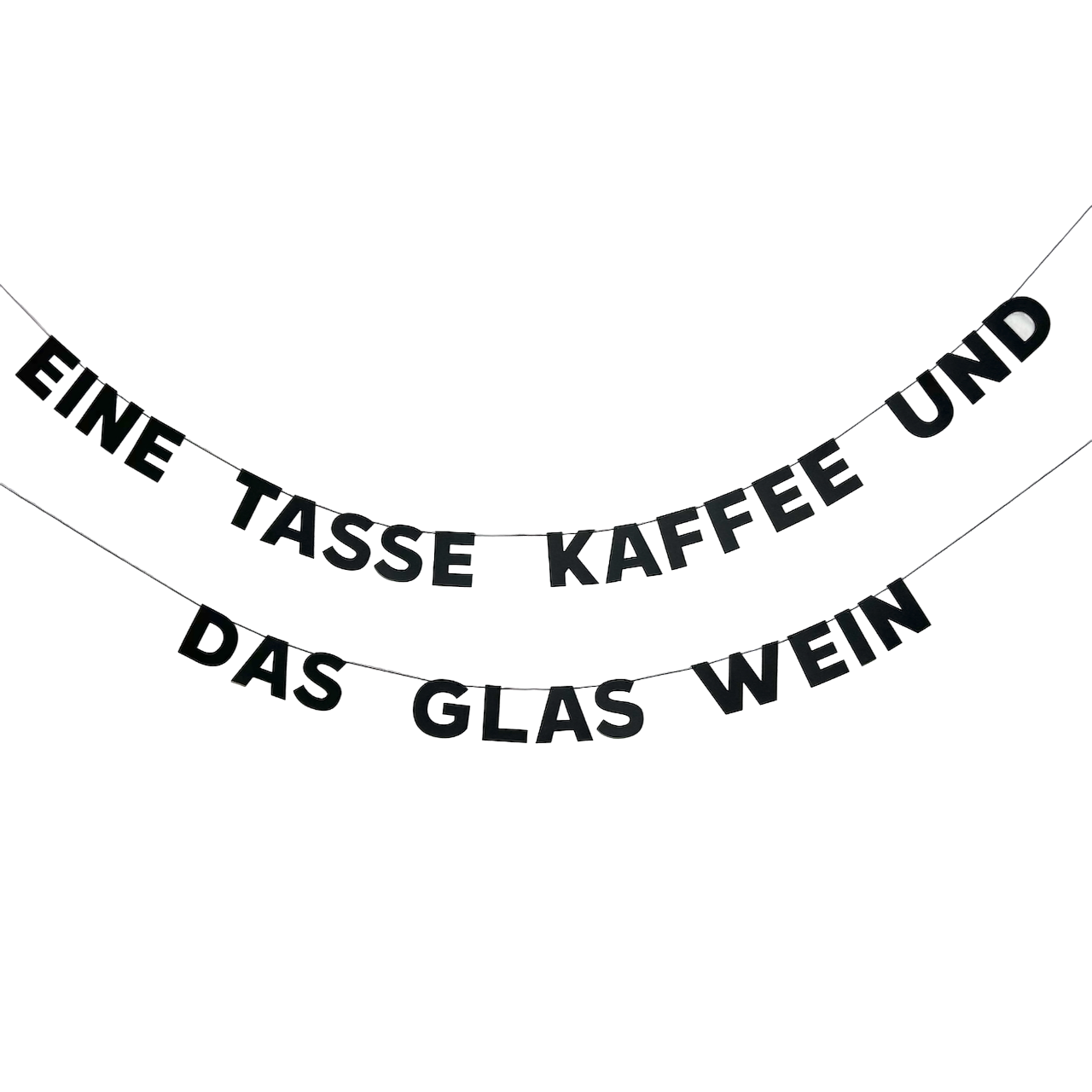 EINE TASSE KAFFEE UND AUCH DAS GLAS WEIN